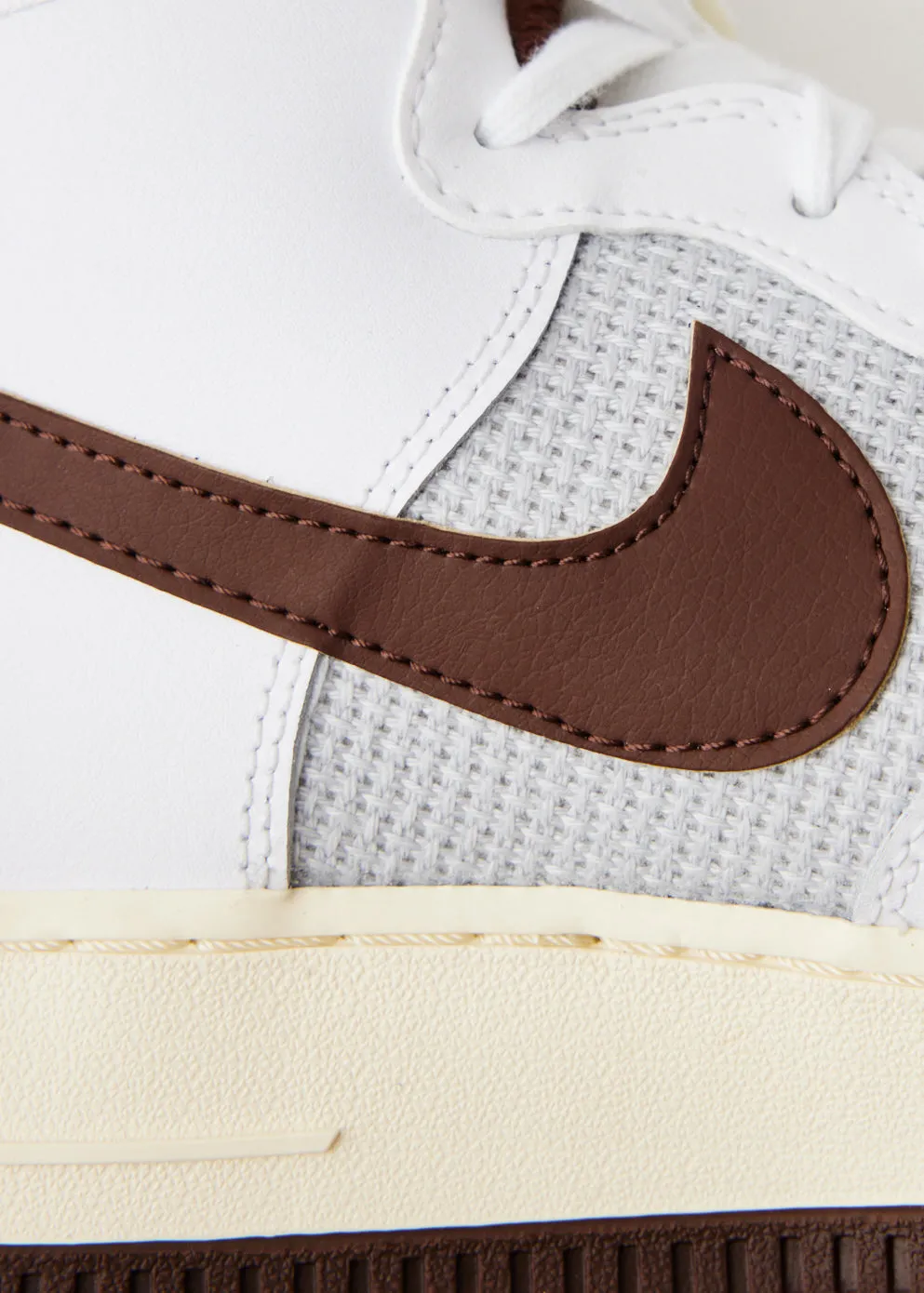 Air Force 1 High '07 LV8 Sneaker
