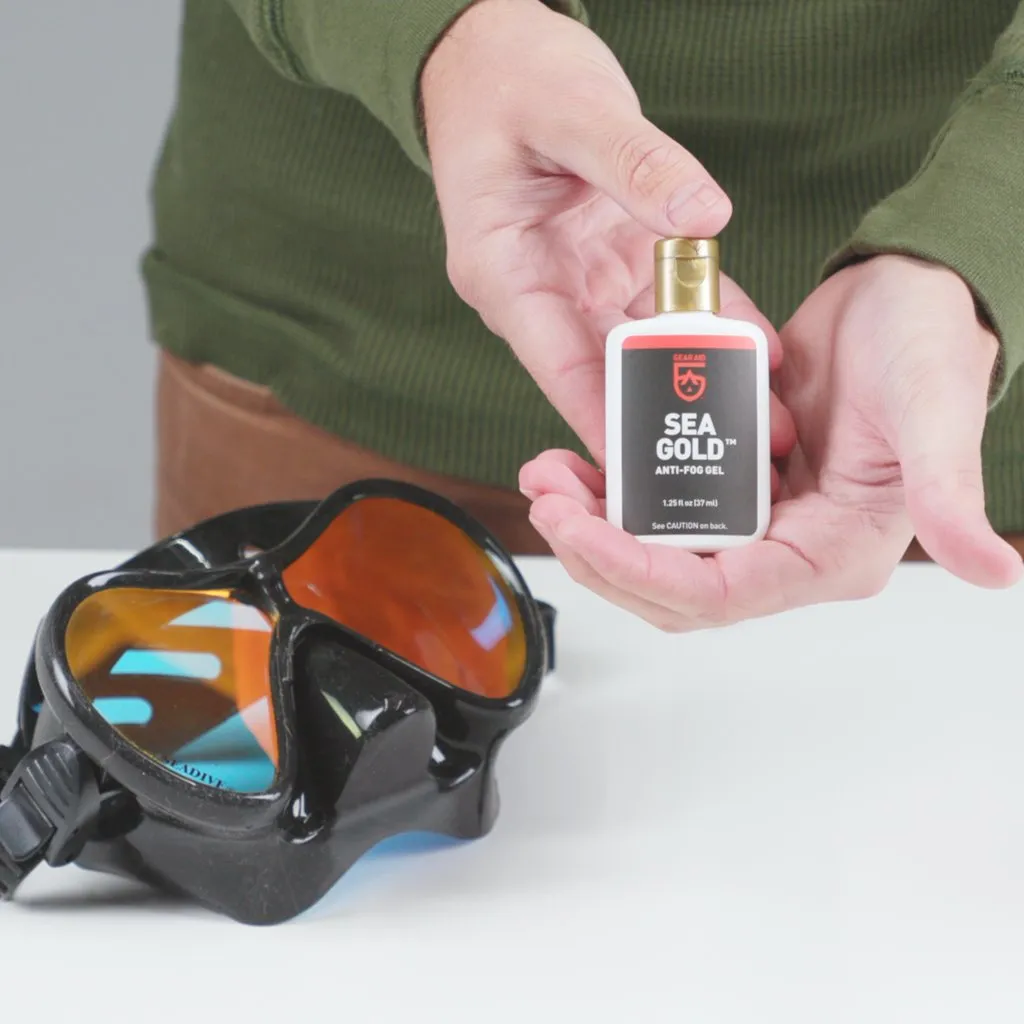 Gear Aid Sea Gold Anti-Fog Gel for Dive Masks, 1.25 oz